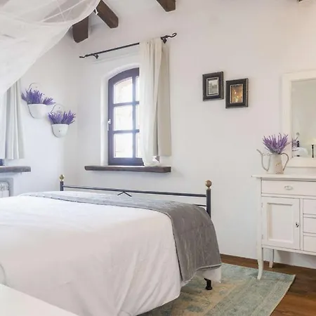 Villa Viola - Mit Istrischem Charme In Visnjan, Kroatien *