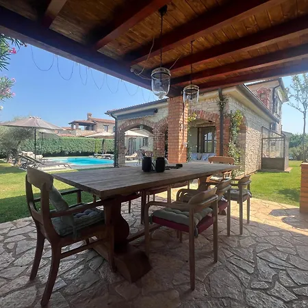 Villa Viola - Mit Istrischem Charme In Visnjan, Kroatien *